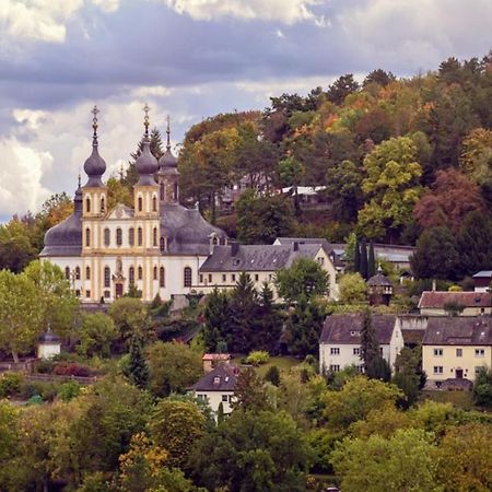 Charming City Apartment With Parking Spot Würzburg Exteriör bild